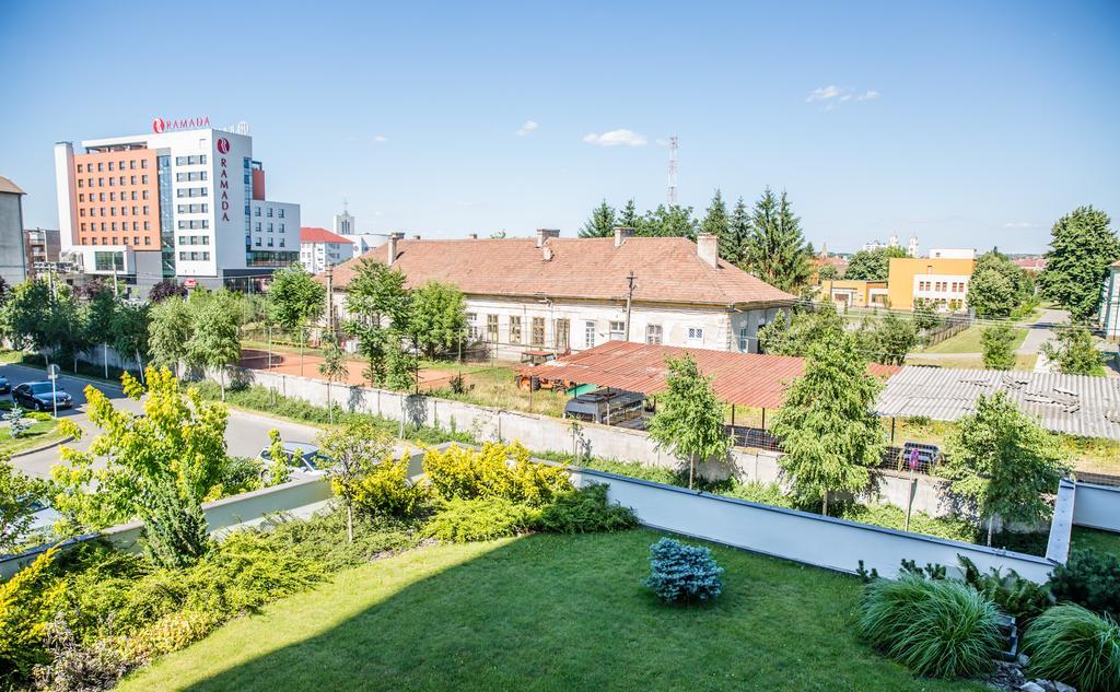 Apartmán Do Not Enter Studio Loft Oradea Pokoj fotografie